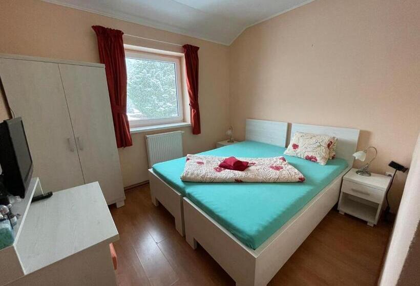 ペンション Penzión One