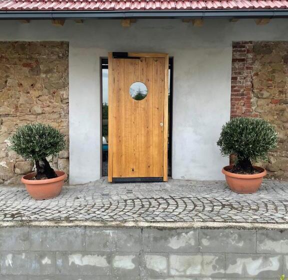 פנסיון Boutique Hotel Zikmundov