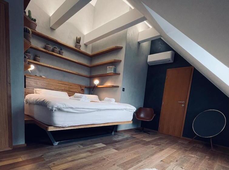 פנסיון Boutique Hotel Zikmundov