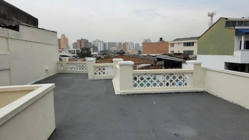 膳宿费 Piazza Granada