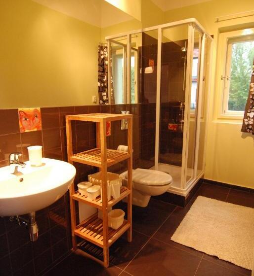 פנסיון Vila Jasmína