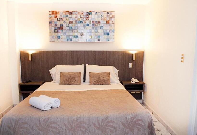 Red Hotel Centric Santiago