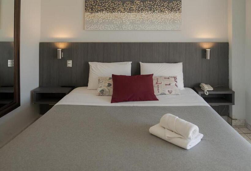 Red Hotel Centric Santiago