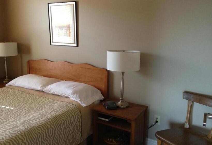 Resort Mcintyre S Cottages