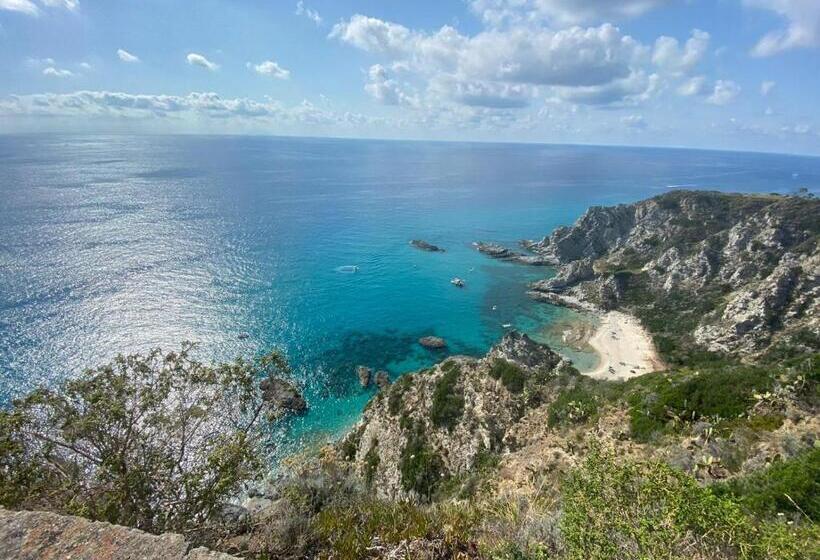 ベッドアンドブレックファースト Casa Vacenze Medma