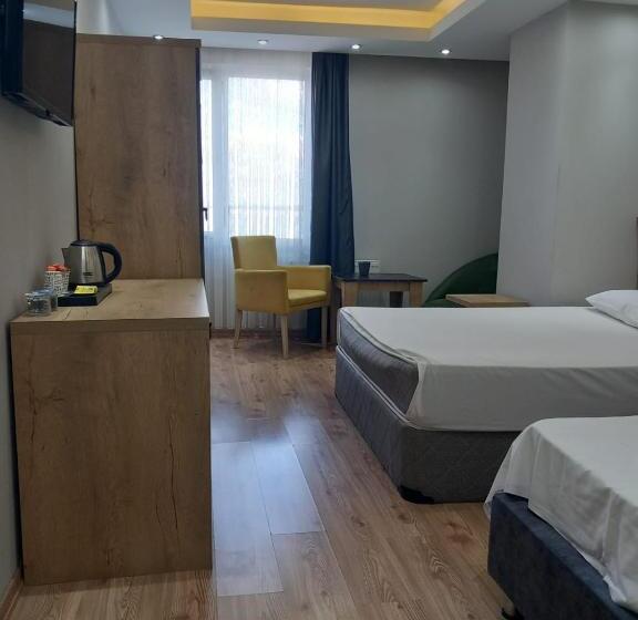 ホテル Asem Palace