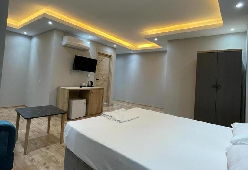 ホテル Asem Palace