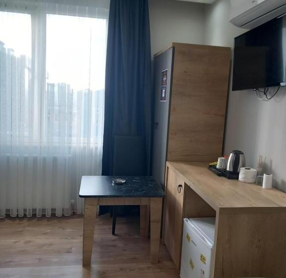 ホテル Asem Palace