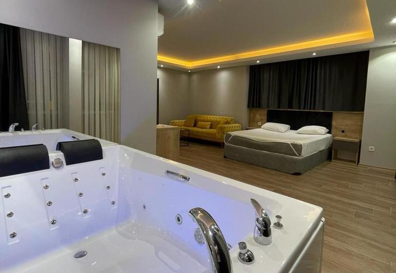 ホテル Asem Palace