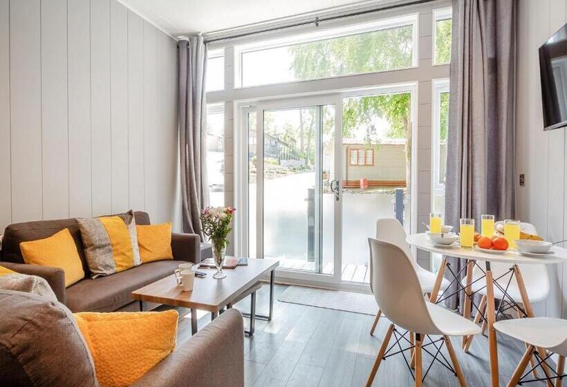 منتجع Ogwen Bank Caravan And Lodge Park