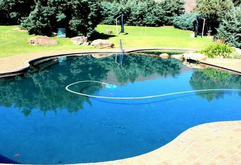 בית מלון כפרי Castleburn Lodge