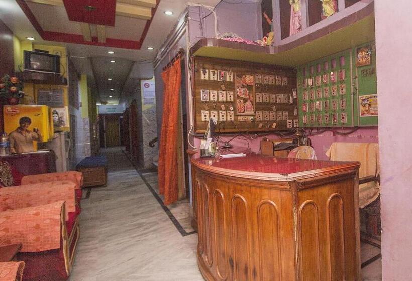 ホテル O Kanchanjanga Tourist Lodge