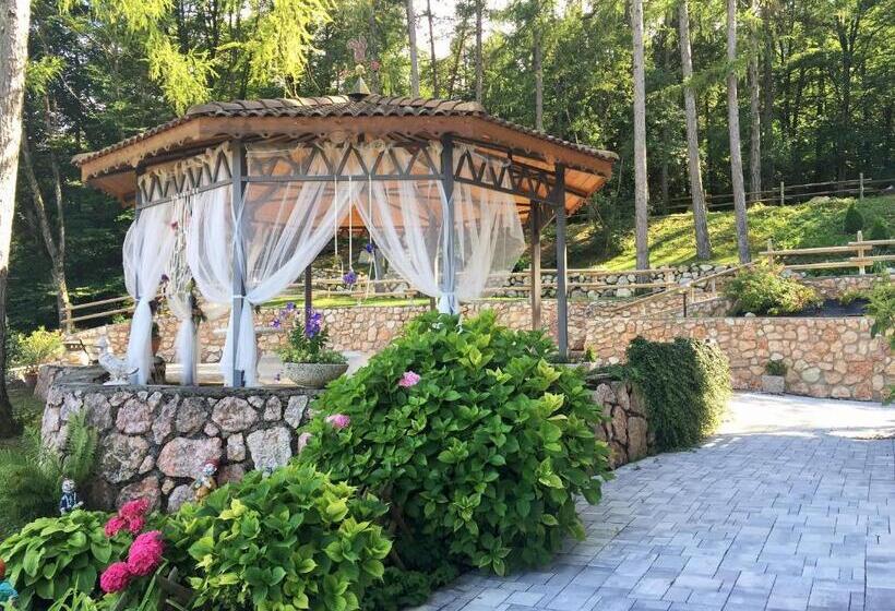 فندق Ristorante Scoiattolo