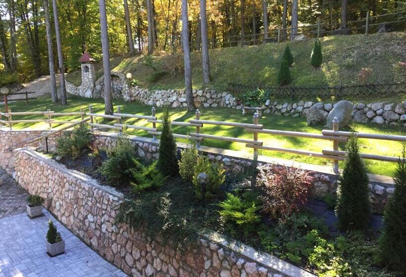 فندق Ristorante Scoiattolo