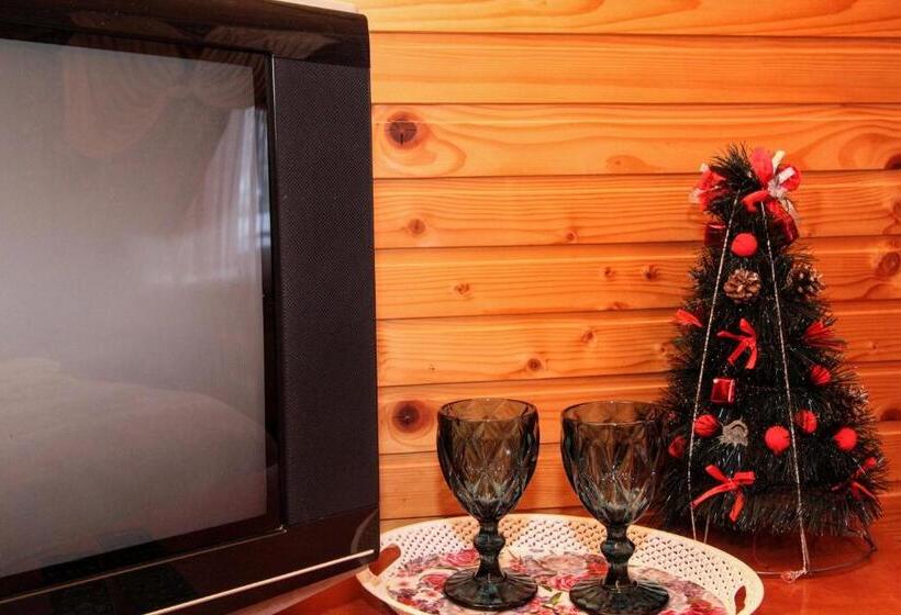 هاستل затишний готель едем