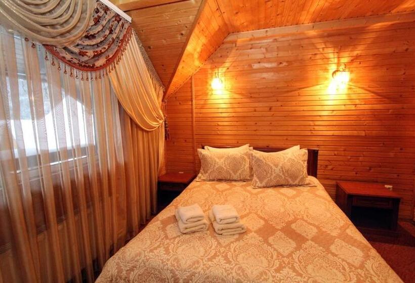 هاستل затишний готель едем