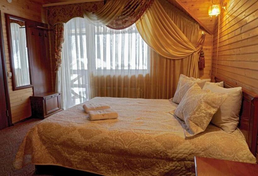 هاستل затишний готель едем