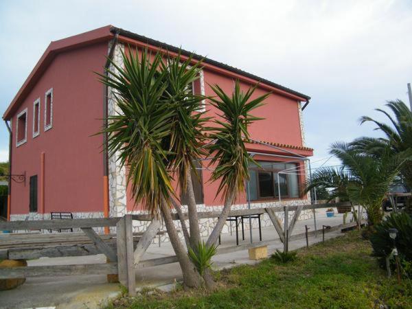 تختخواب و صبحانه Pergole