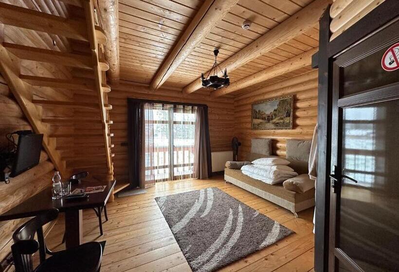 Auberge Hôtelière батярський двір