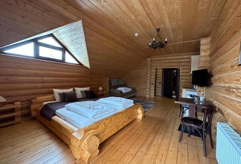 Auberge Hôtelière батярський двір