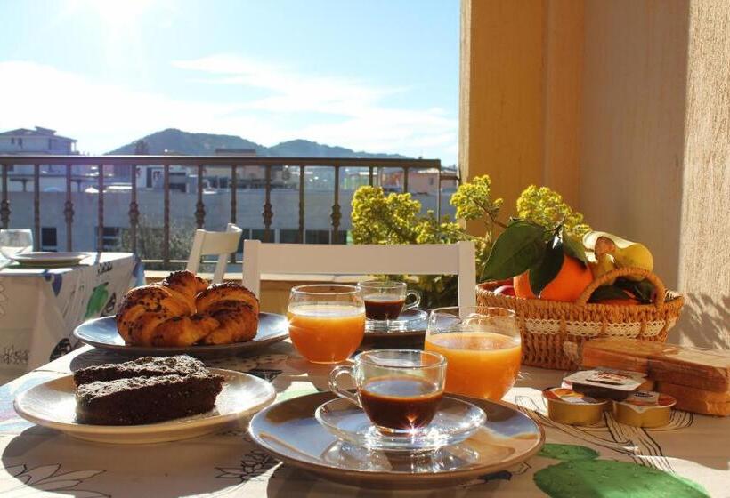 مبيت وإفطار Acquachiara Rooms