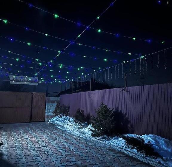 Nomadstan Capsule Hostel