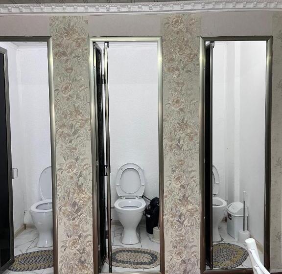 Nomadstan Capsule Hostel