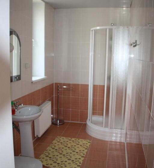 پانسیون гостинний двір ліснови