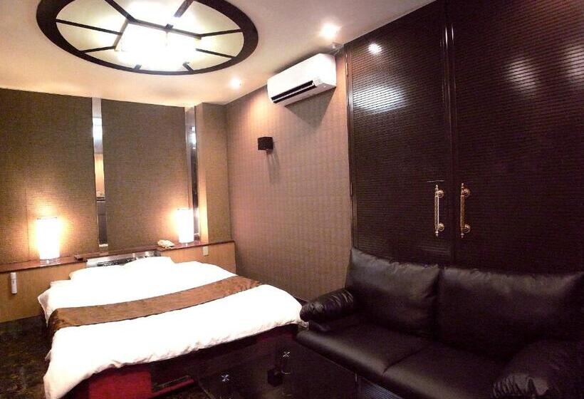 ホテル暴れ狸の鬼袋姫路駅前店 男塾ホテルグループ