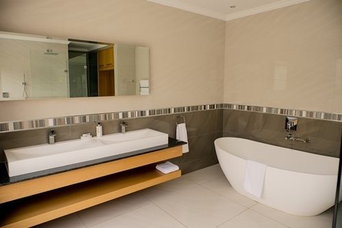 Africanos Country Estate