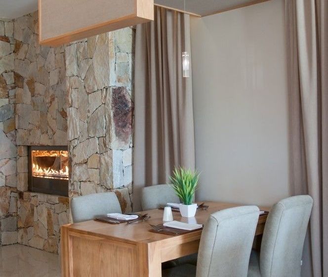 Africanos Country Estate