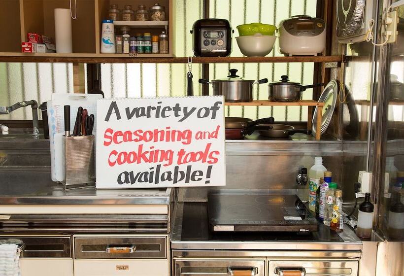 فندق صغير Nasubi Mt. Fuji Backpackers