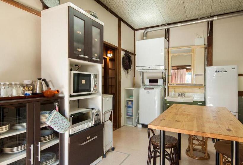 فندق صغير Nasubi Mt. Fuji Backpackers