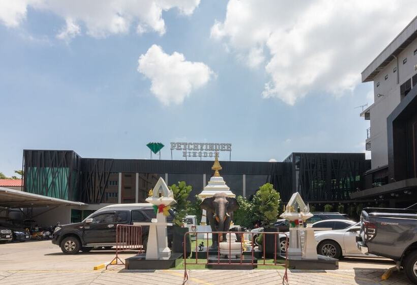 Hostel Petchyindee Kingdom