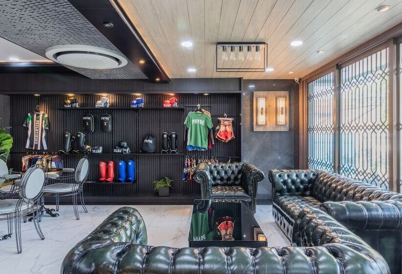 Hostel Petchyindee Kingdom