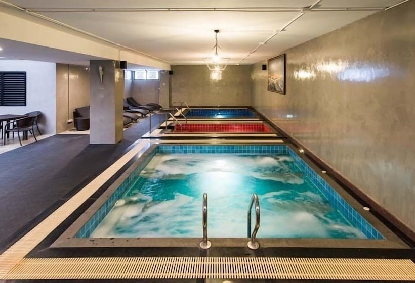 Hostel Petchyindee Kingdom