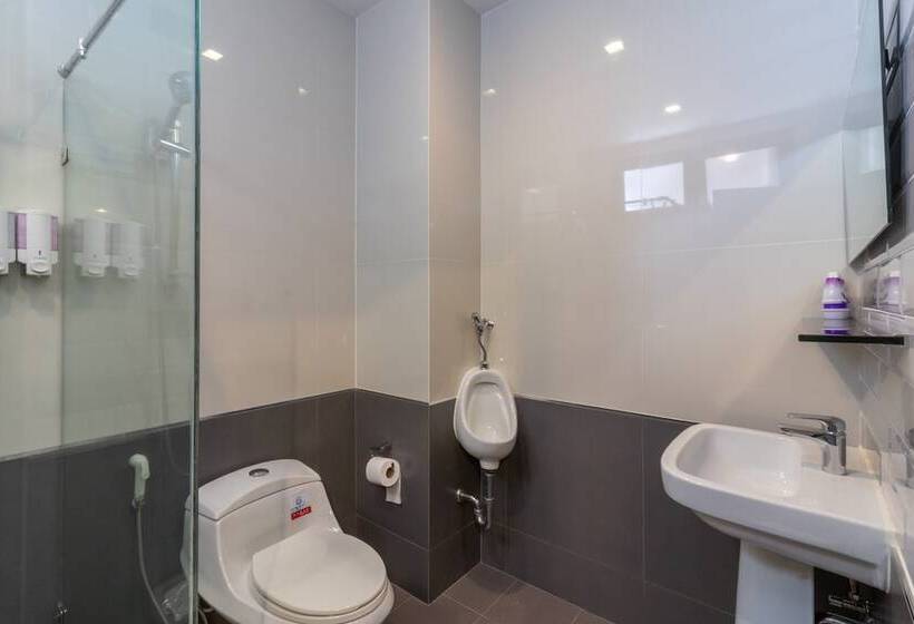 Hostel Petchyindee Kingdom