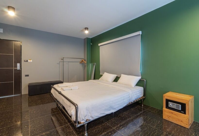 Hostel Petchyindee Kingdom