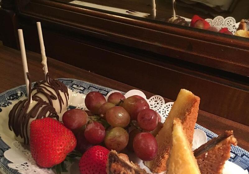 צימר Burke Mansion