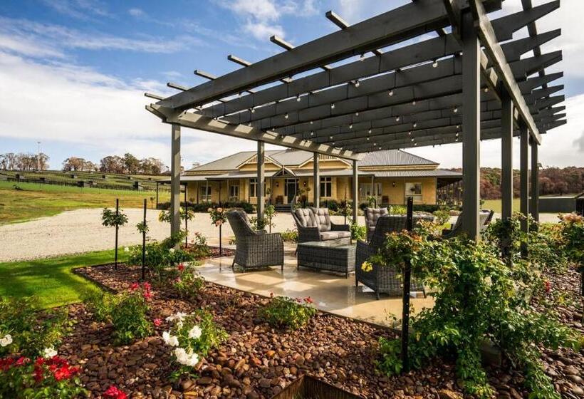 צימר Tallawarra Homestead