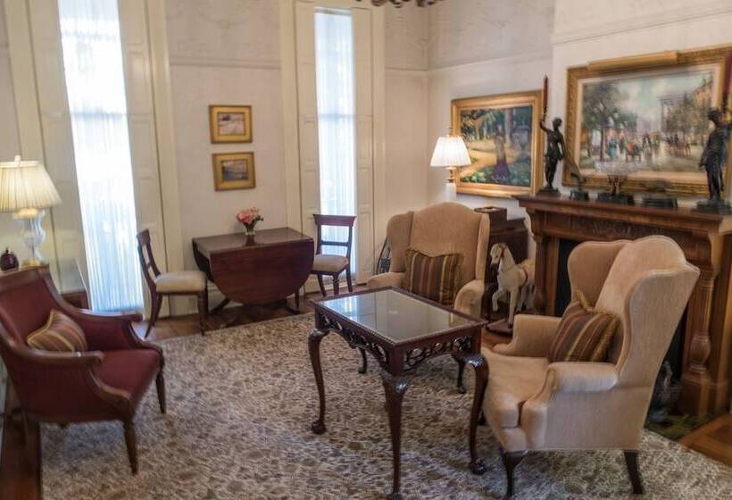 住宿加早餐  The Inn On Negley