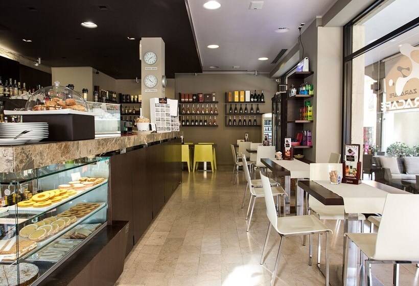 Bed and Breakfast Zara Rooms & Suites