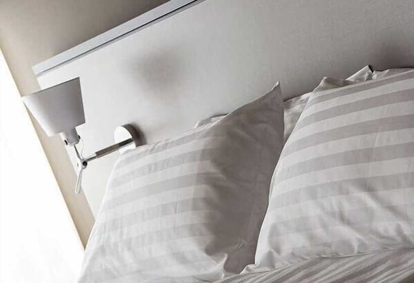 Bed and Breakfast Zara Rooms & Suites