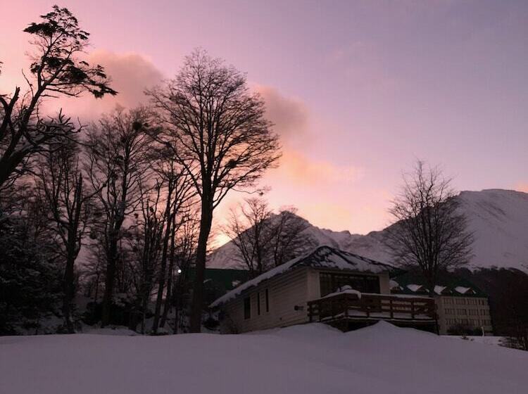 Cabañas Del Martial
