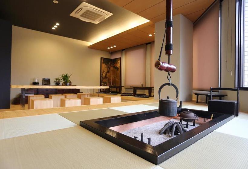 Fuku Hostel Nagomi Namba