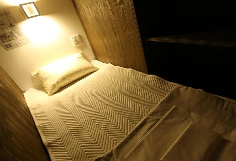 Fuku Hostel Nagomi Namba