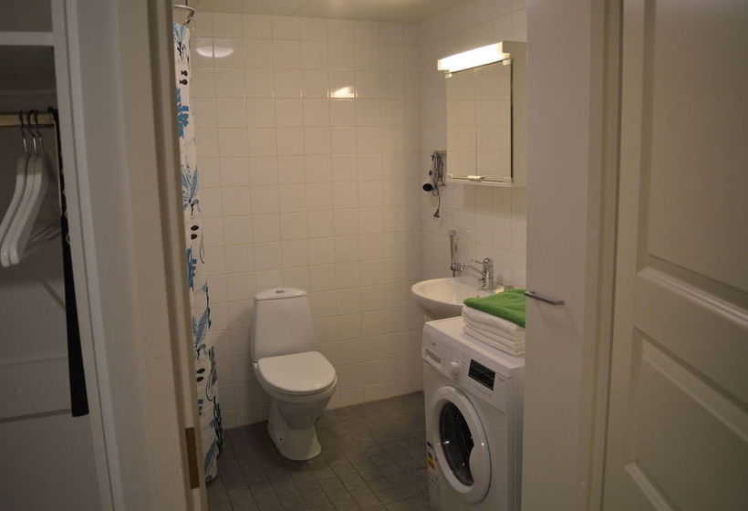 Helsinki Airport Suites