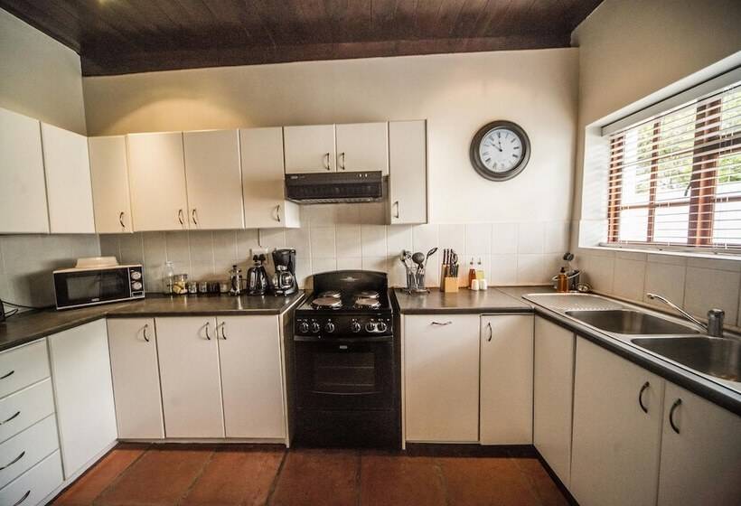 High Season Farm Luxury Cottages