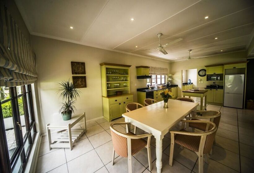 High Season Farm Luxury Cottages