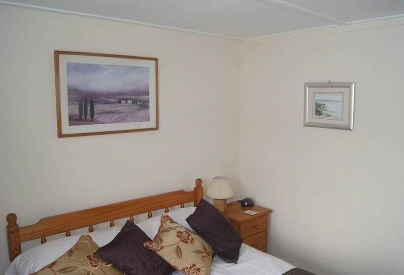 פונדק King S Arms